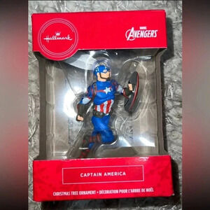 Hallmark Ornaments - Captain America‎ Marvel Avenger
